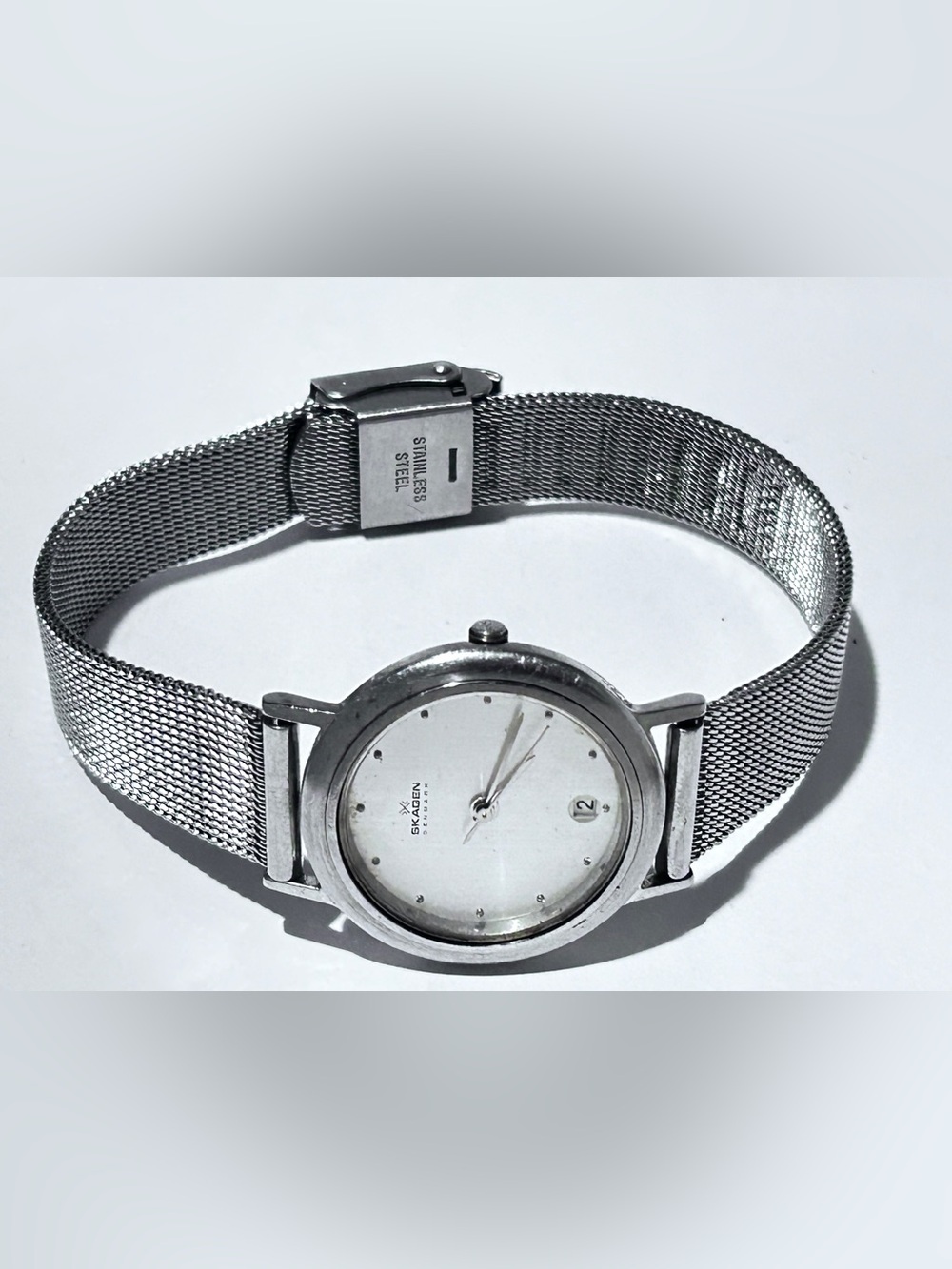 Women’s Skagen Vintage Watch EUC Silver Mesh Band Dress Watch - Untested